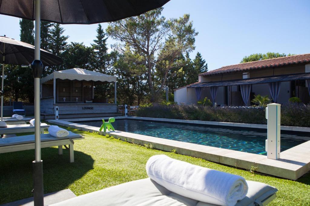 L'Auberge De L'Aubergine Eygalières Quarto foto